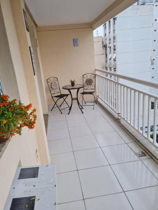 Inteiro Maracana Apartment *